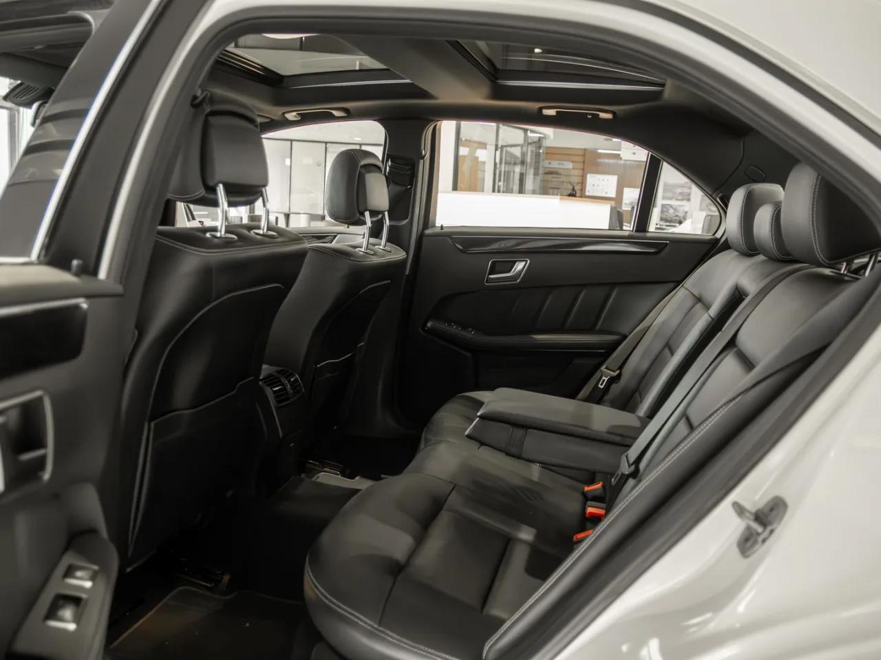 Mercedes-Benz E-Класс
