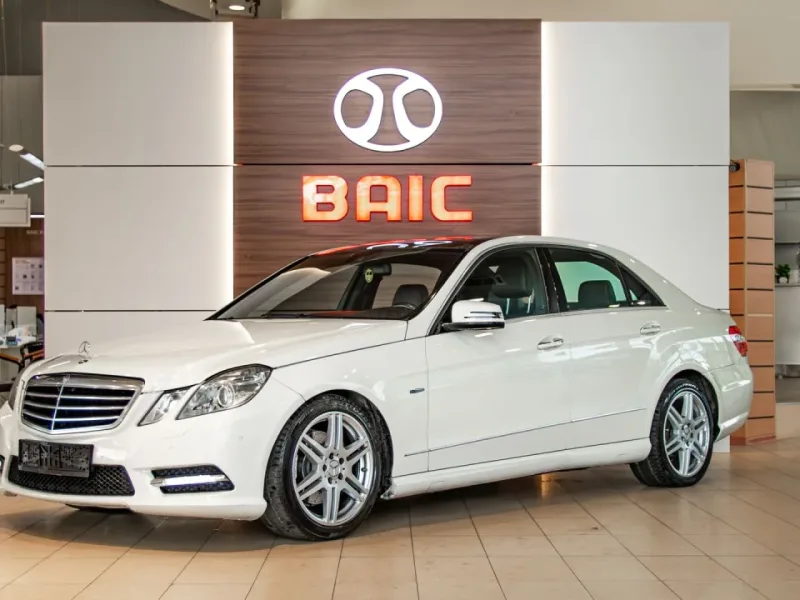 Mercedes-Benz E-Класс 2013