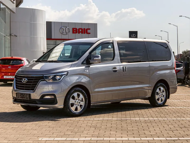 Hyundai Grand Starex 2018