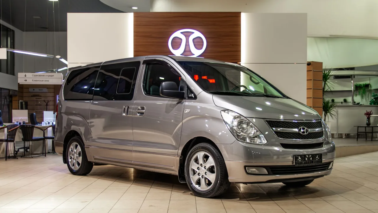 Hyundai Grand Starex