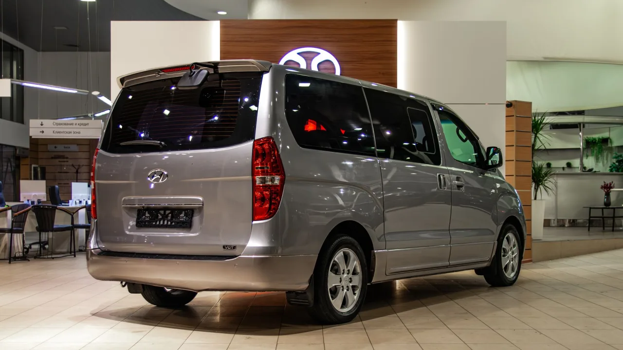 Hyundai Grand Starex