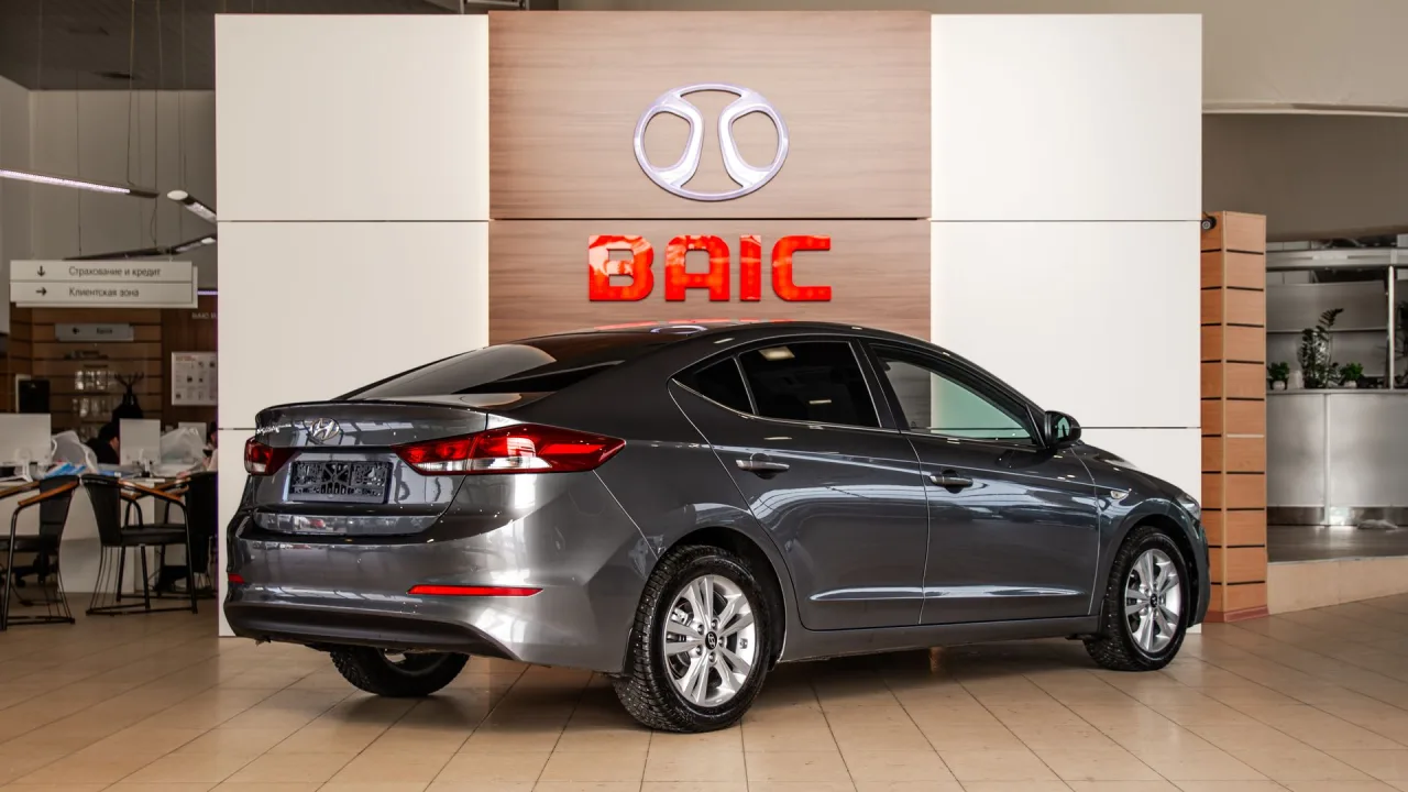 Hyundai Elantra