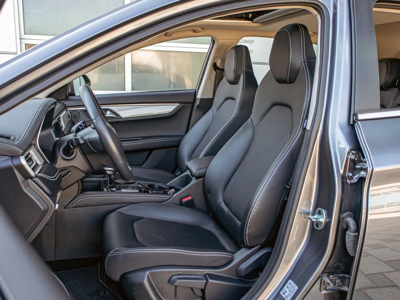 JAC J7