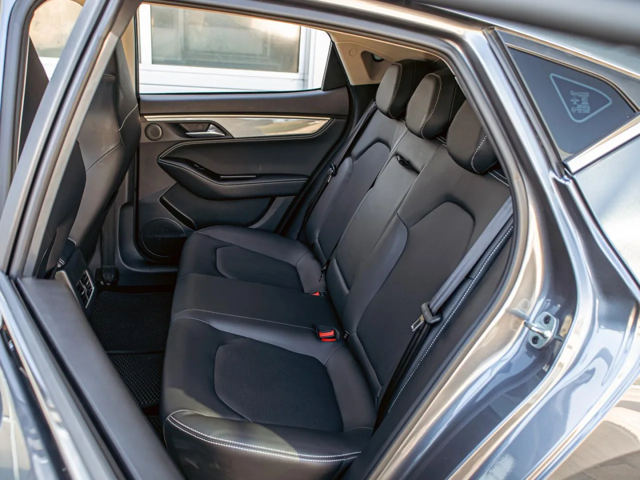 JAC J7