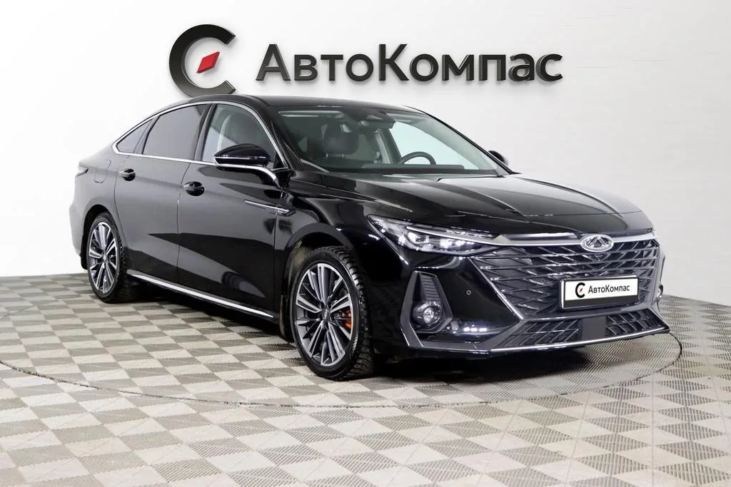 Chery Arrizo 8