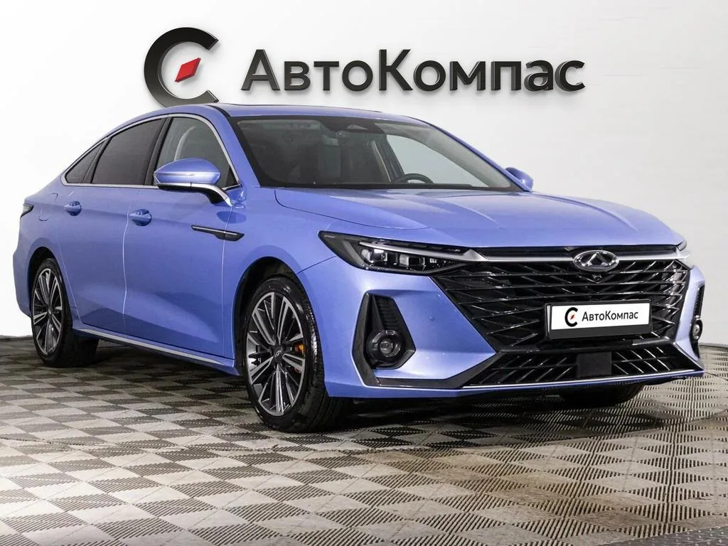 Chery Arrizo 8