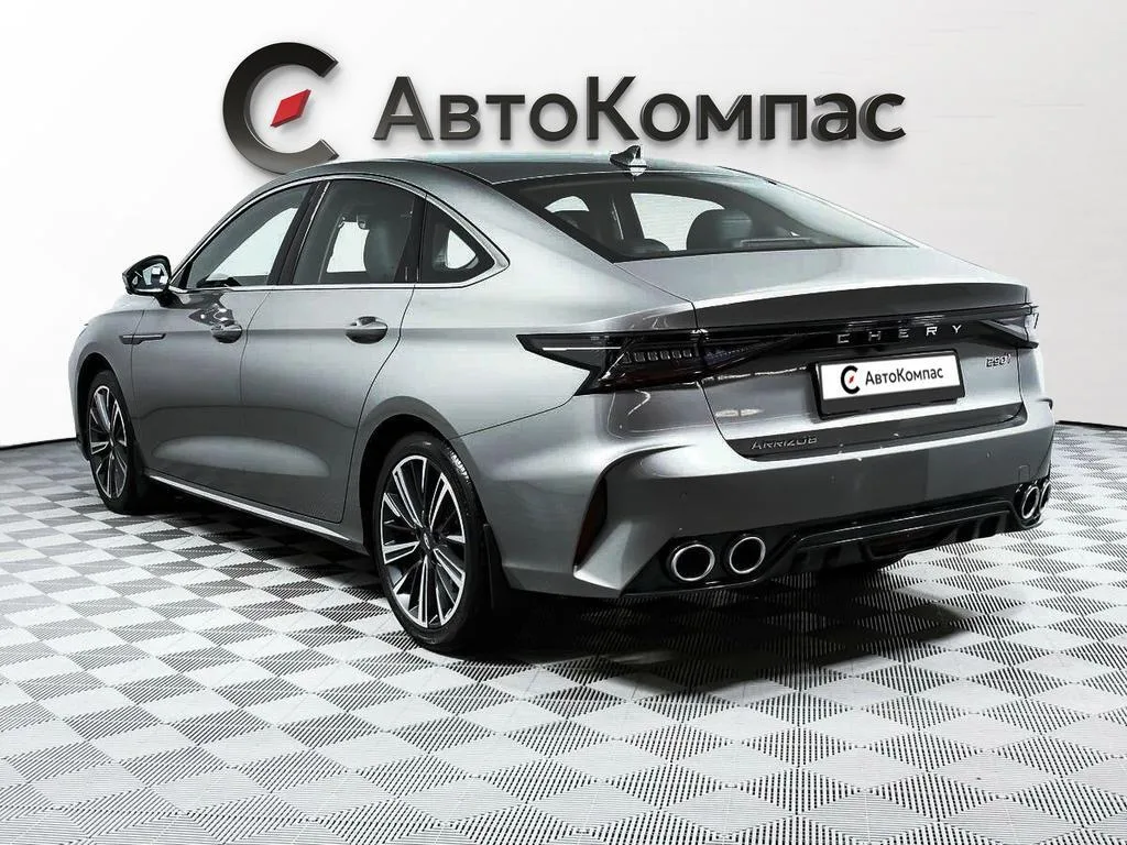 Chery Arrizo 8