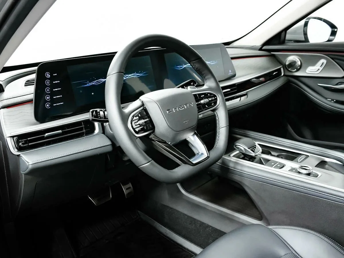 Chery Arrizo 8