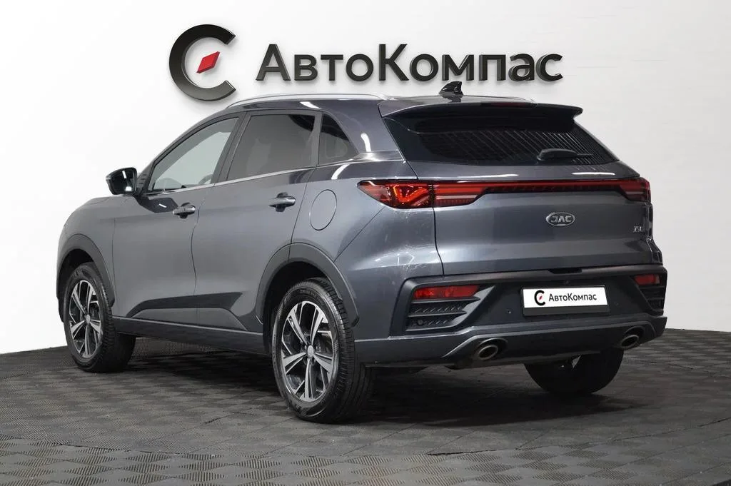 JAC JS6