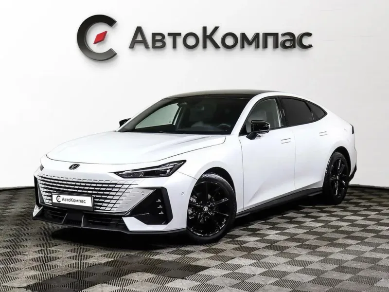 Changan UNI-V 2025