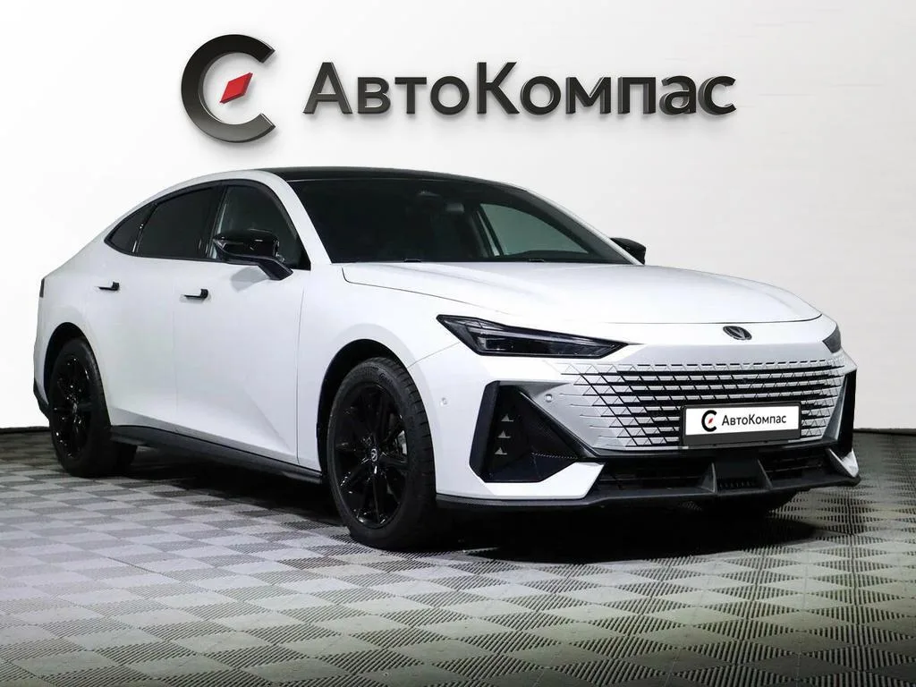 Changan UNI-V