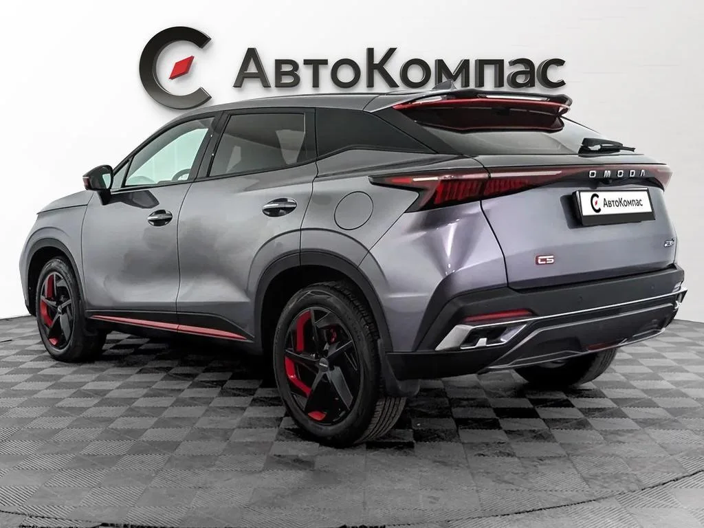 Omoda C5