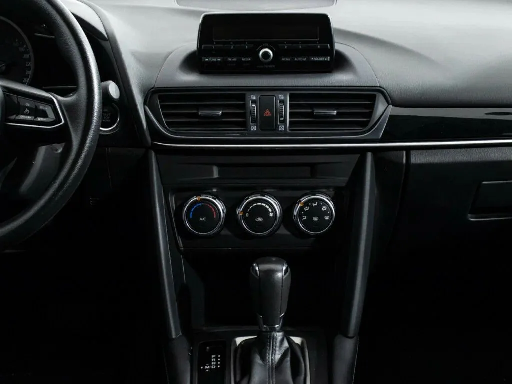 Mazda CX-4