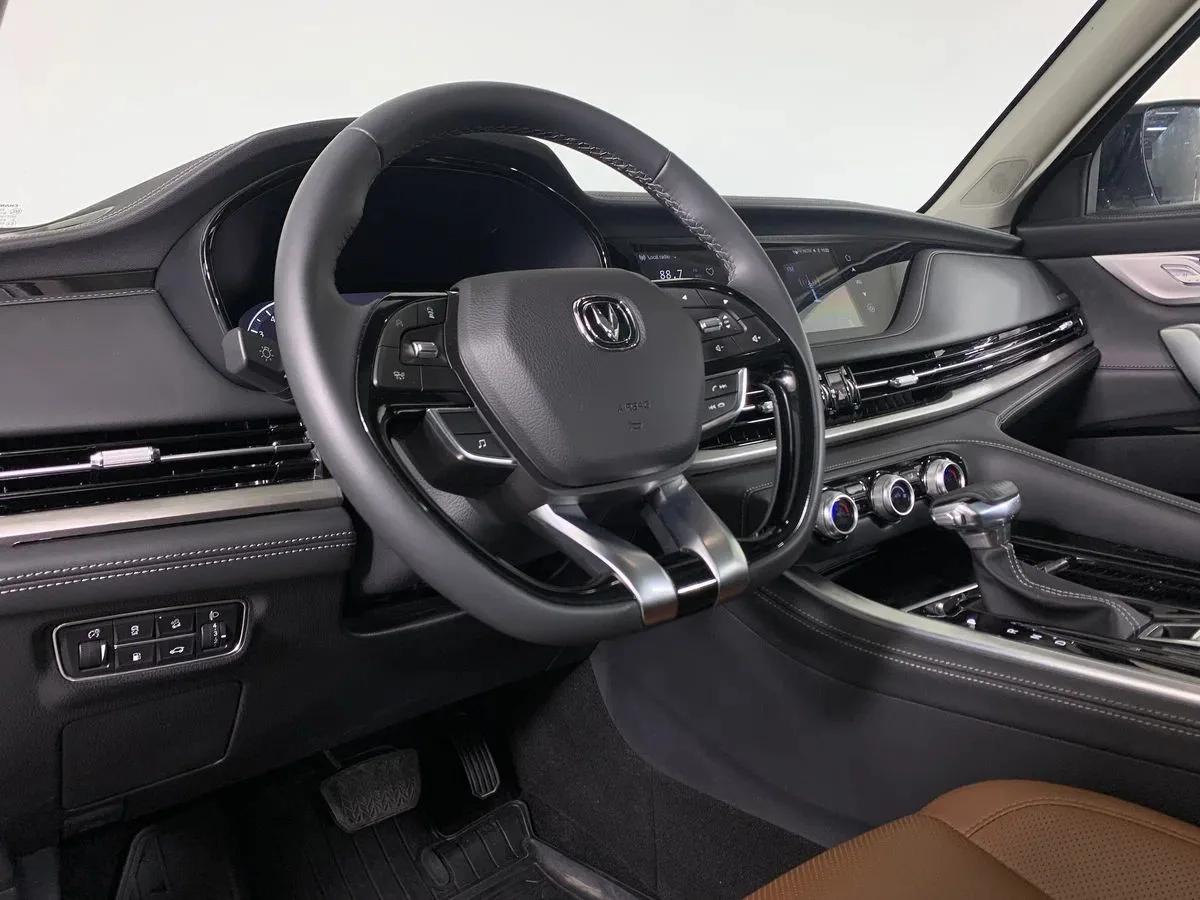 Changan CS95