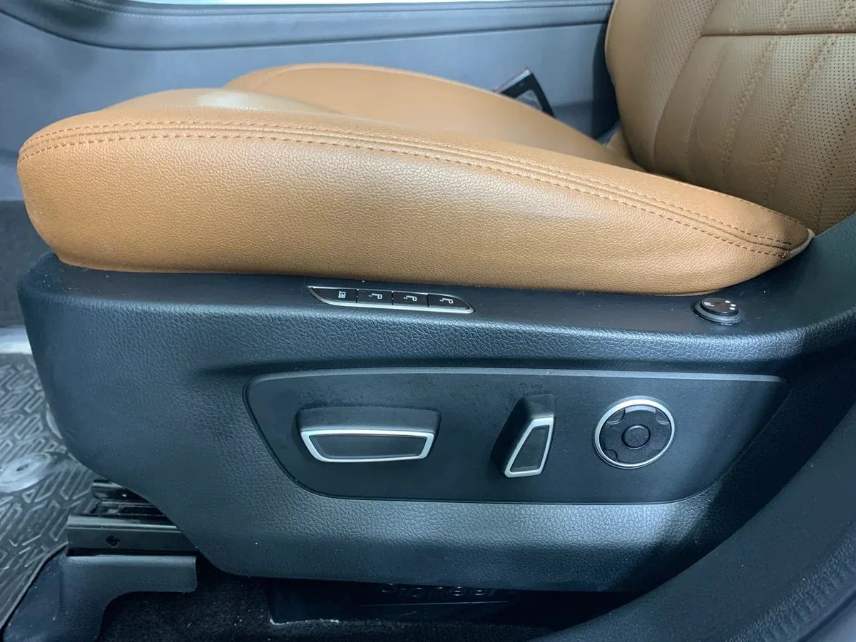 Changan CS95