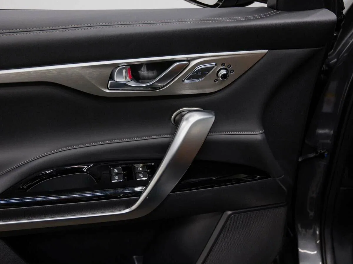 Changan CS95