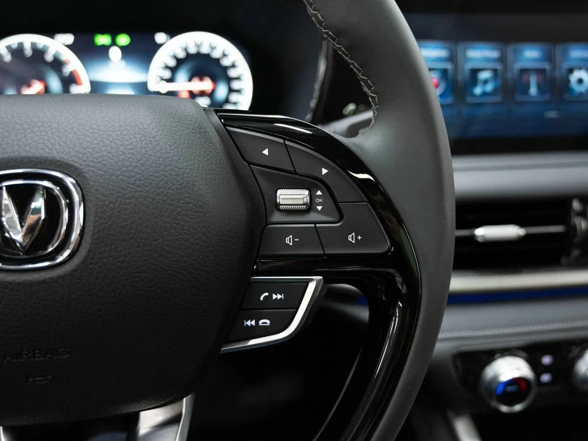 Changan CS95