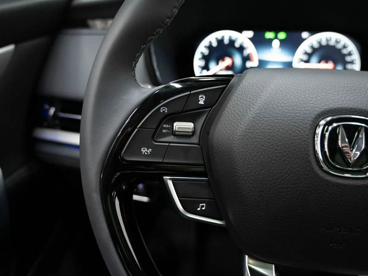 Changan CS95