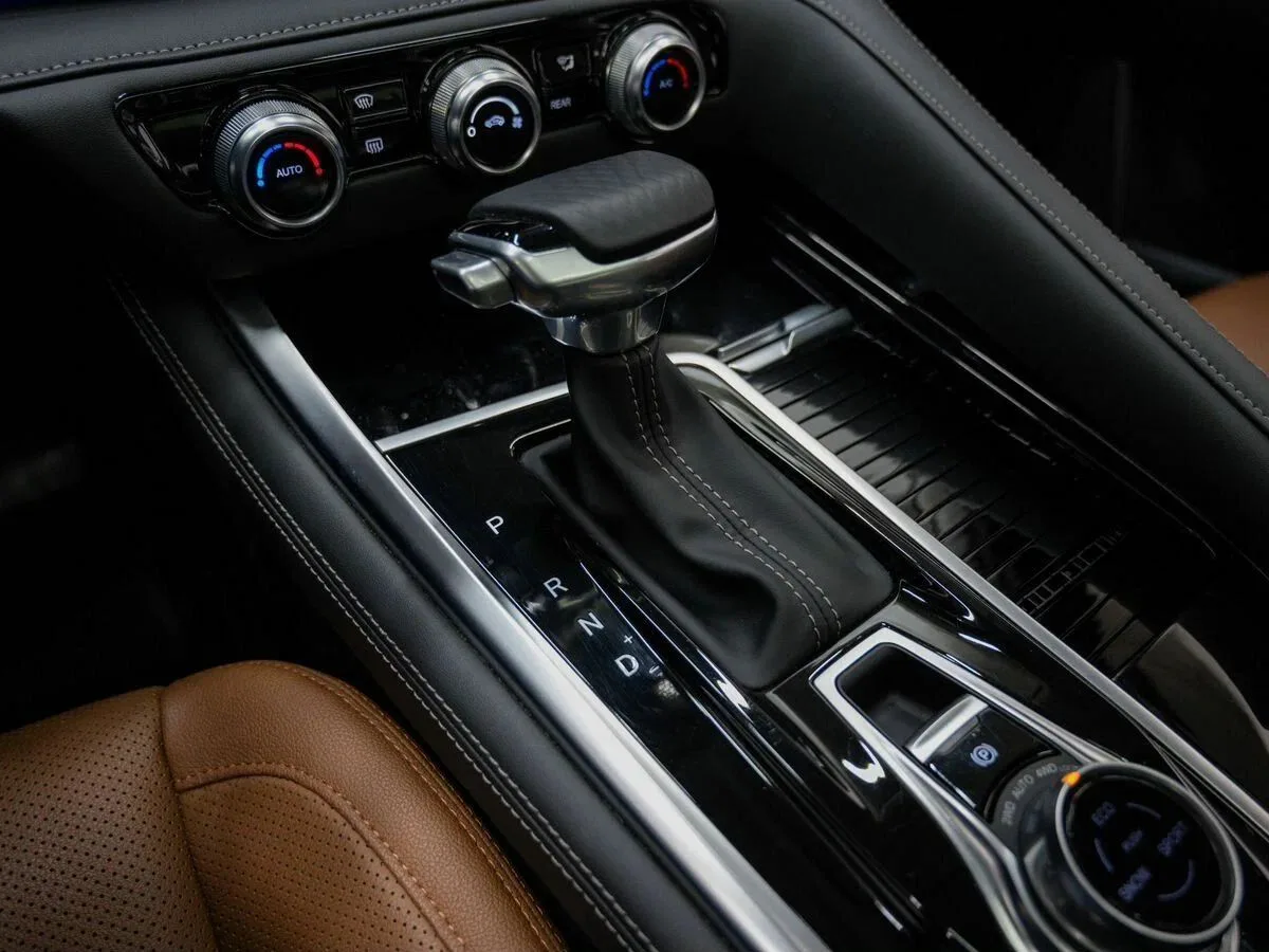 Changan CS95