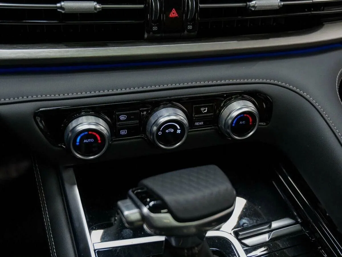 Changan CS95