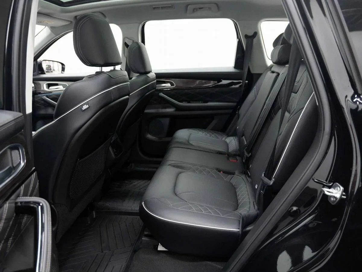 Exeed VX
