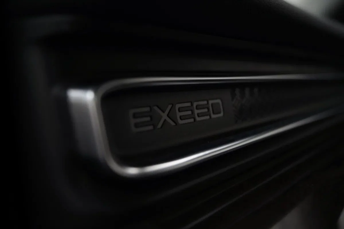Exeed VX
