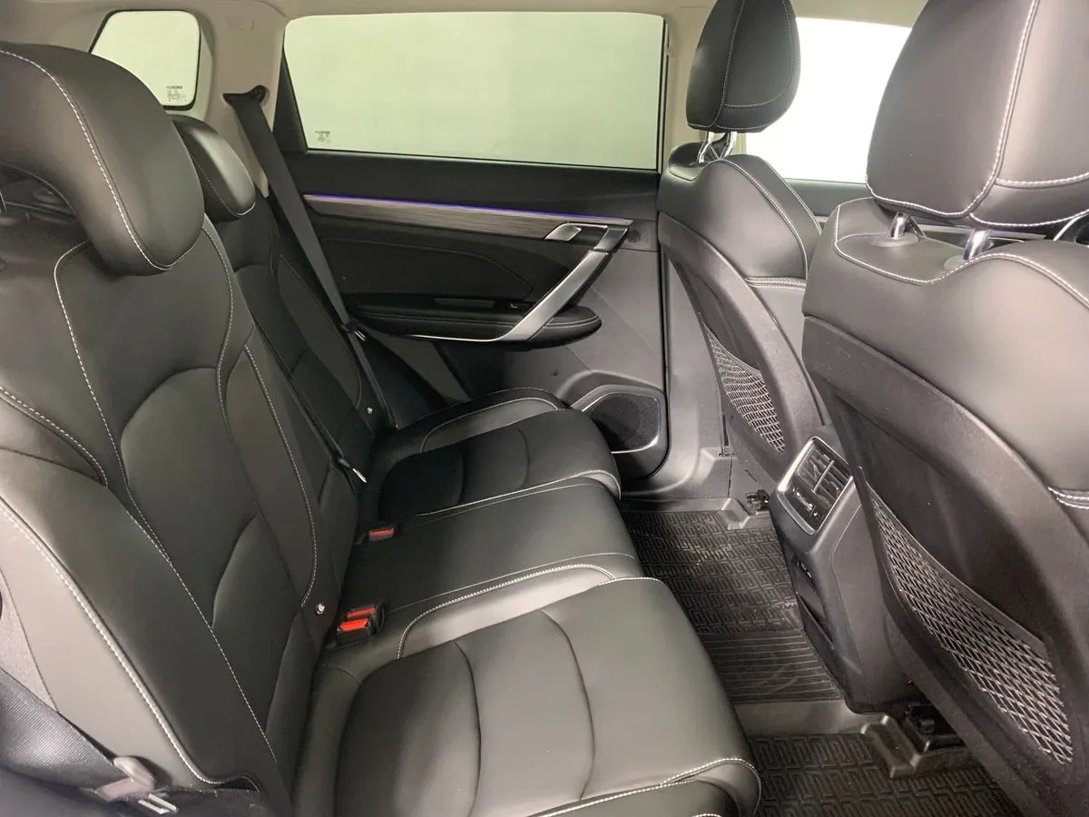 Geely Atlas Pro