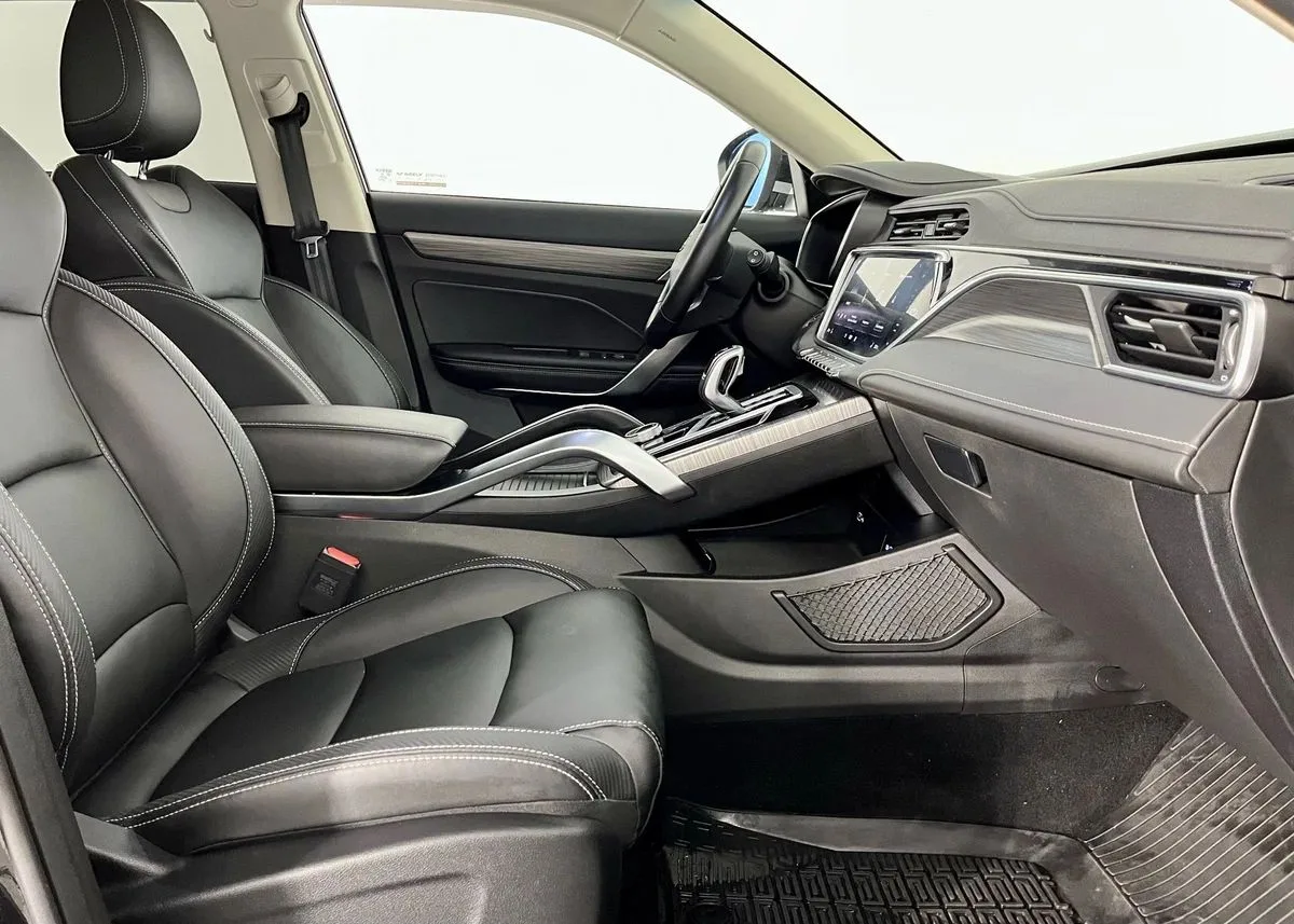 Geely Atlas Pro