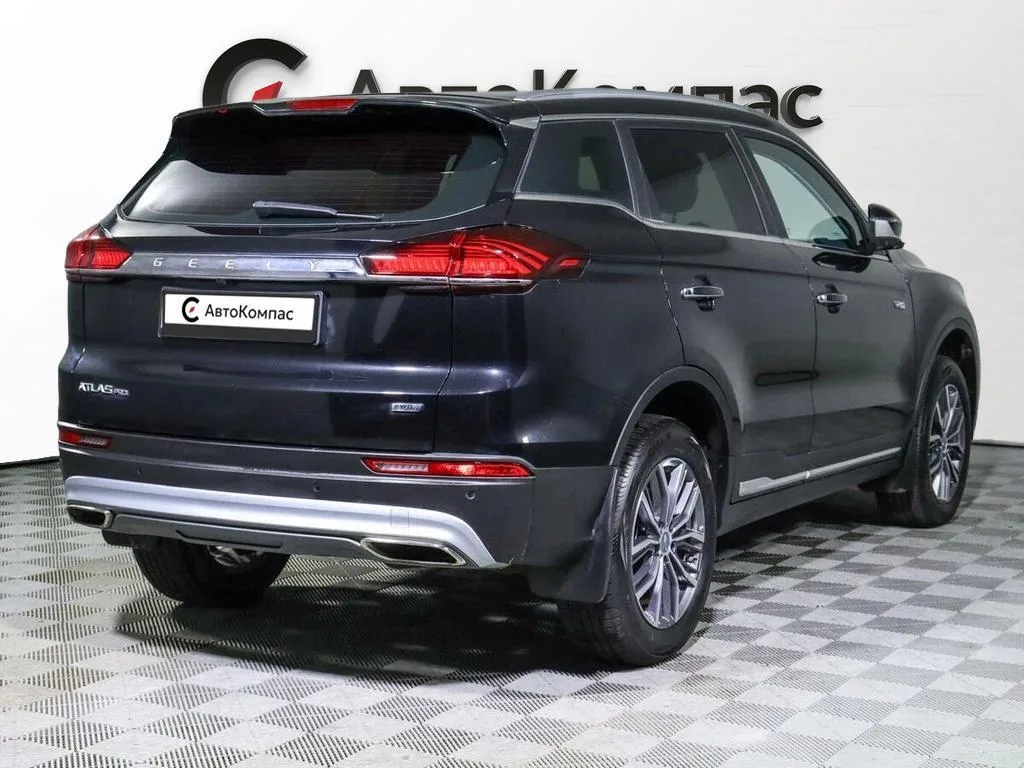Geely Atlas Pro