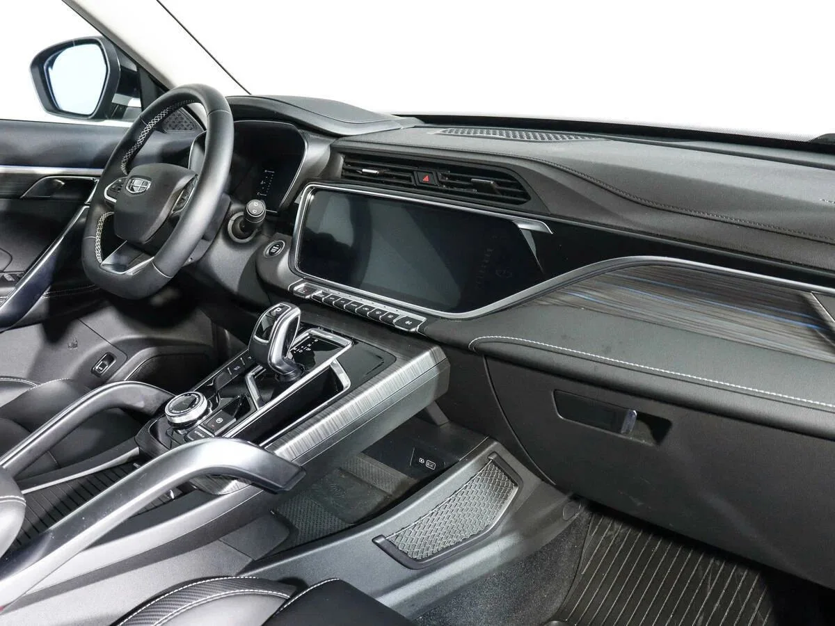 Geely Atlas Pro