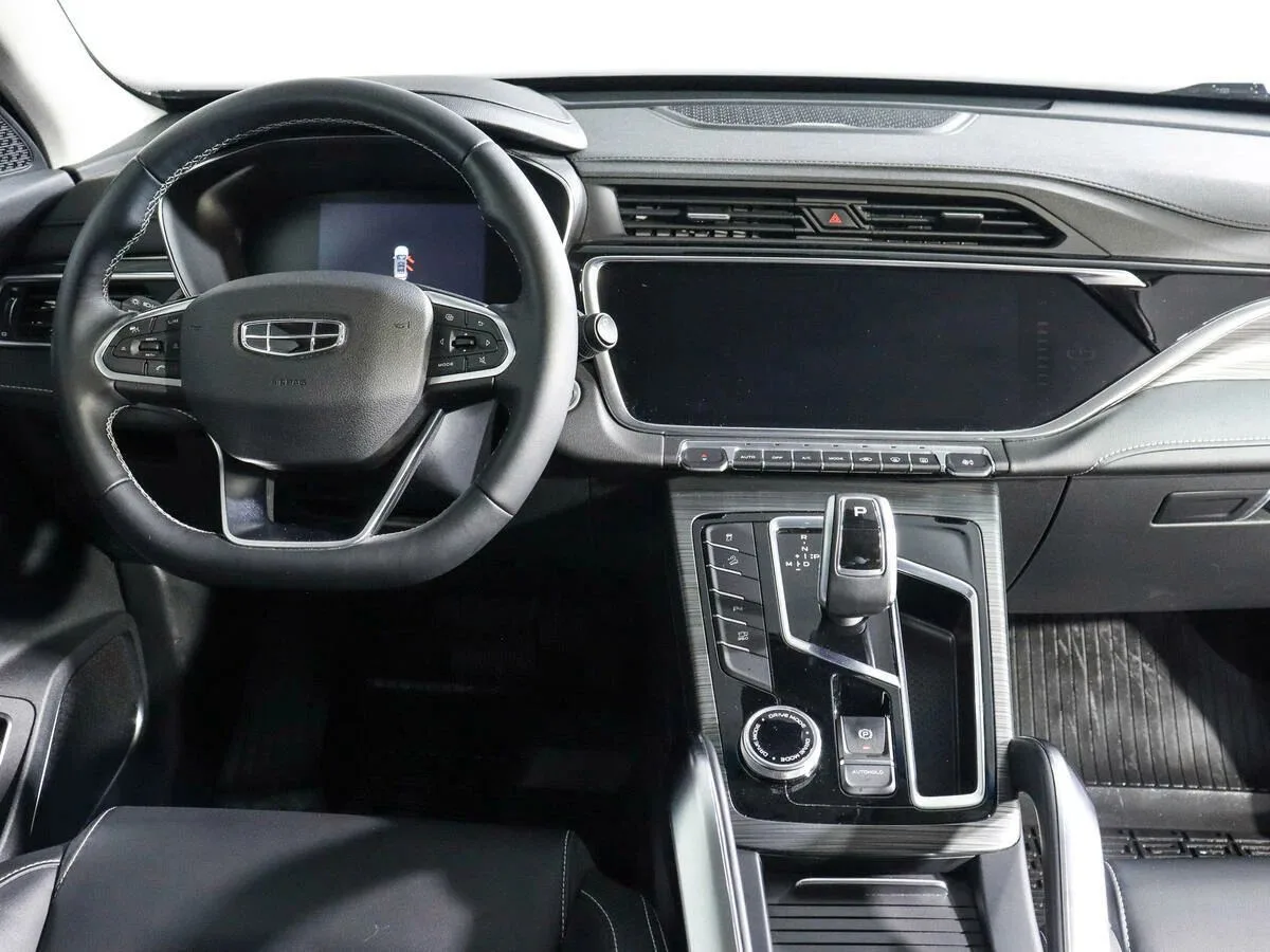 Geely Atlas Pro