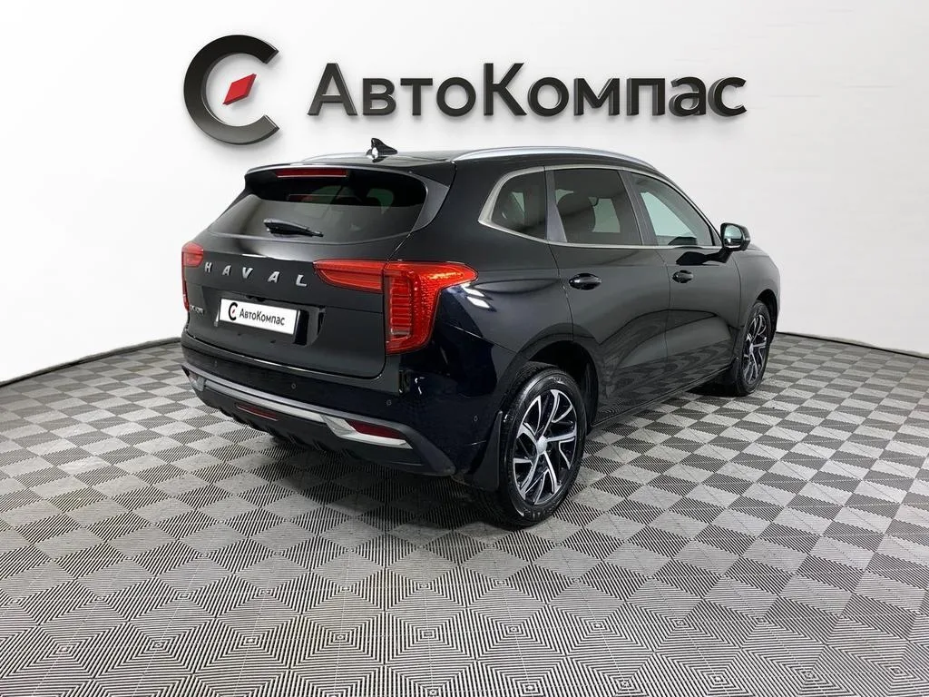 Haval Jolion
