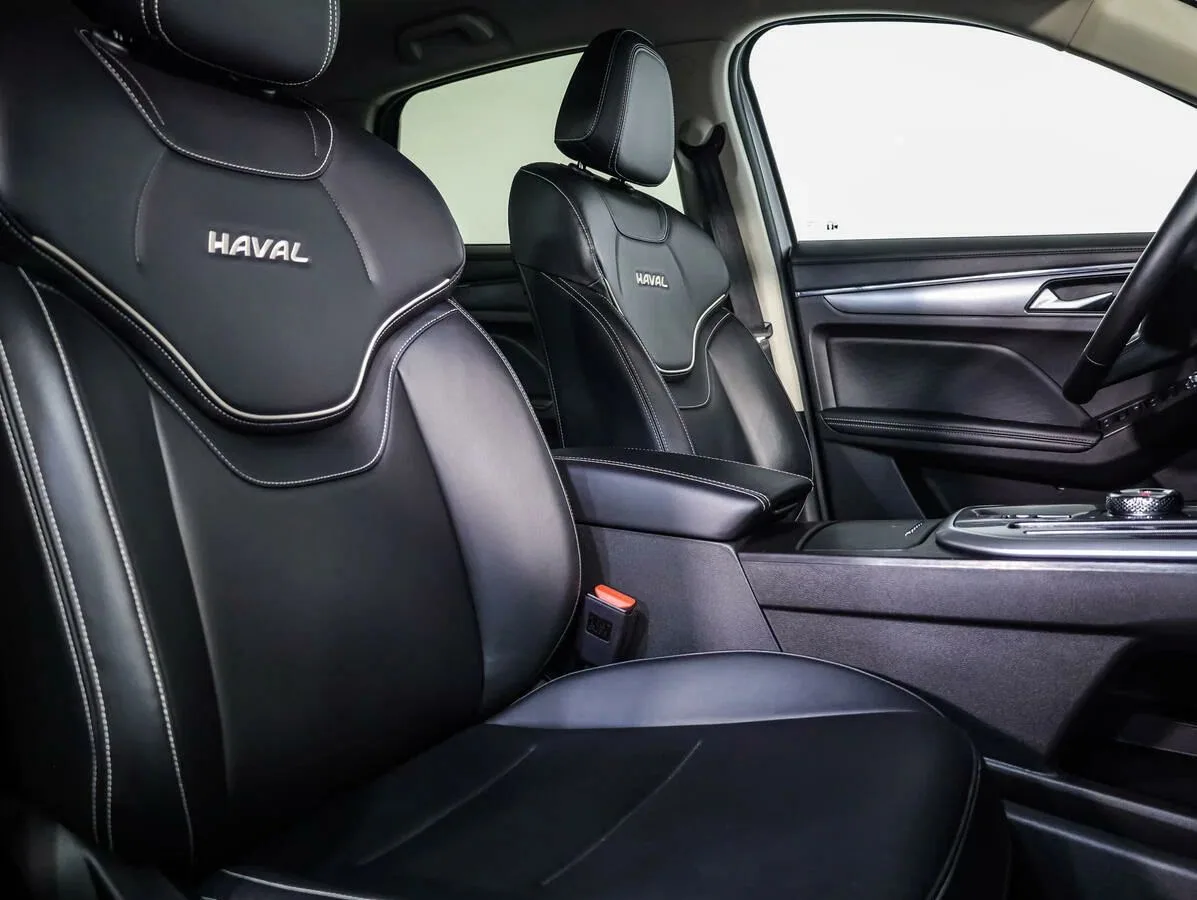 Haval Jolion