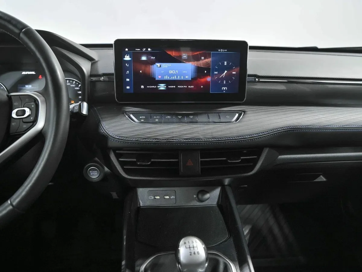 Haval Jolion