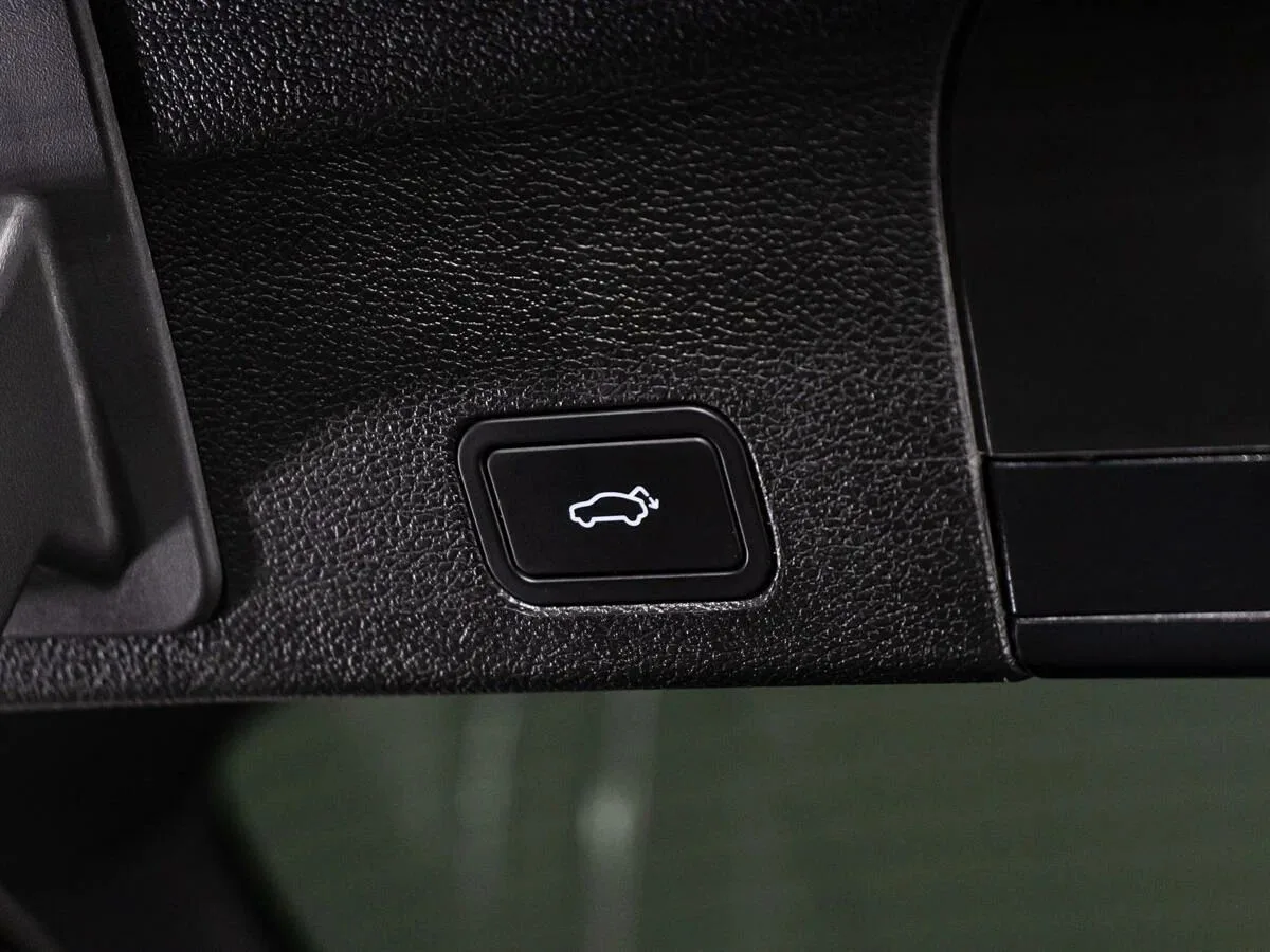 Geely Tugella