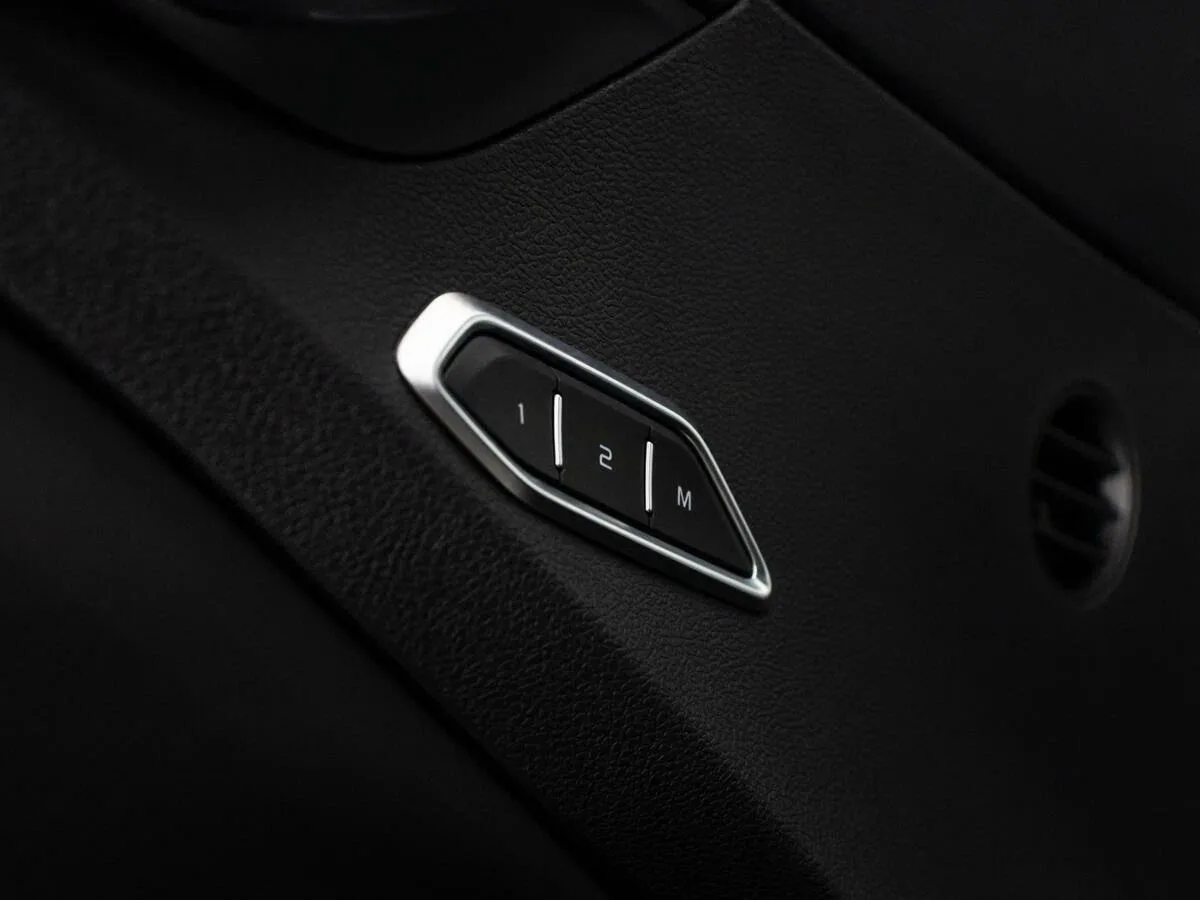 Geely Tugella