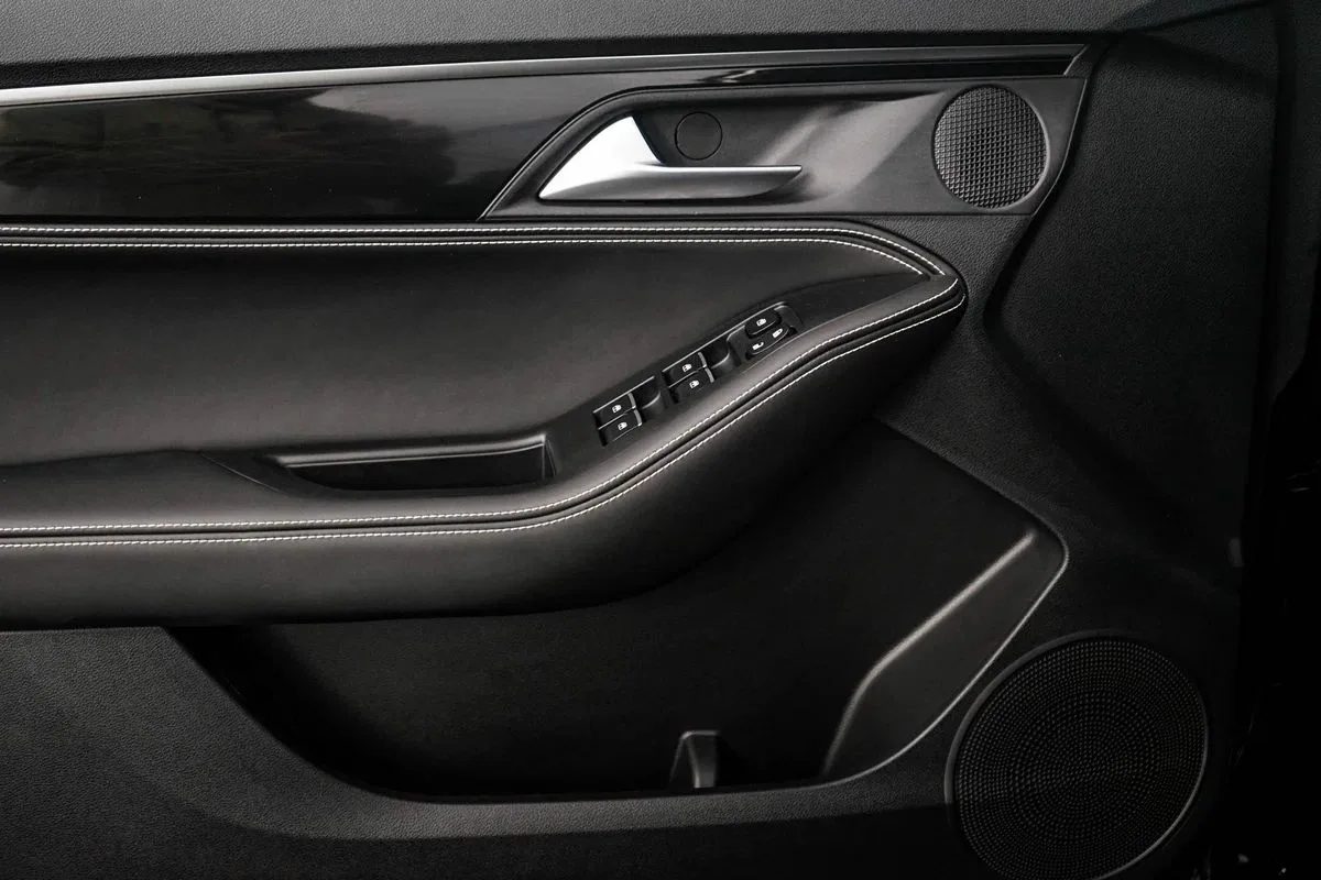JAC J7