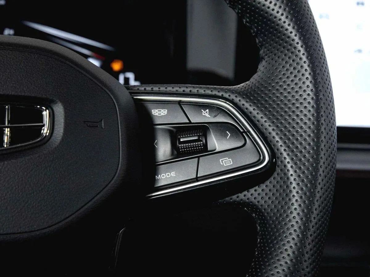 Geely Coolray