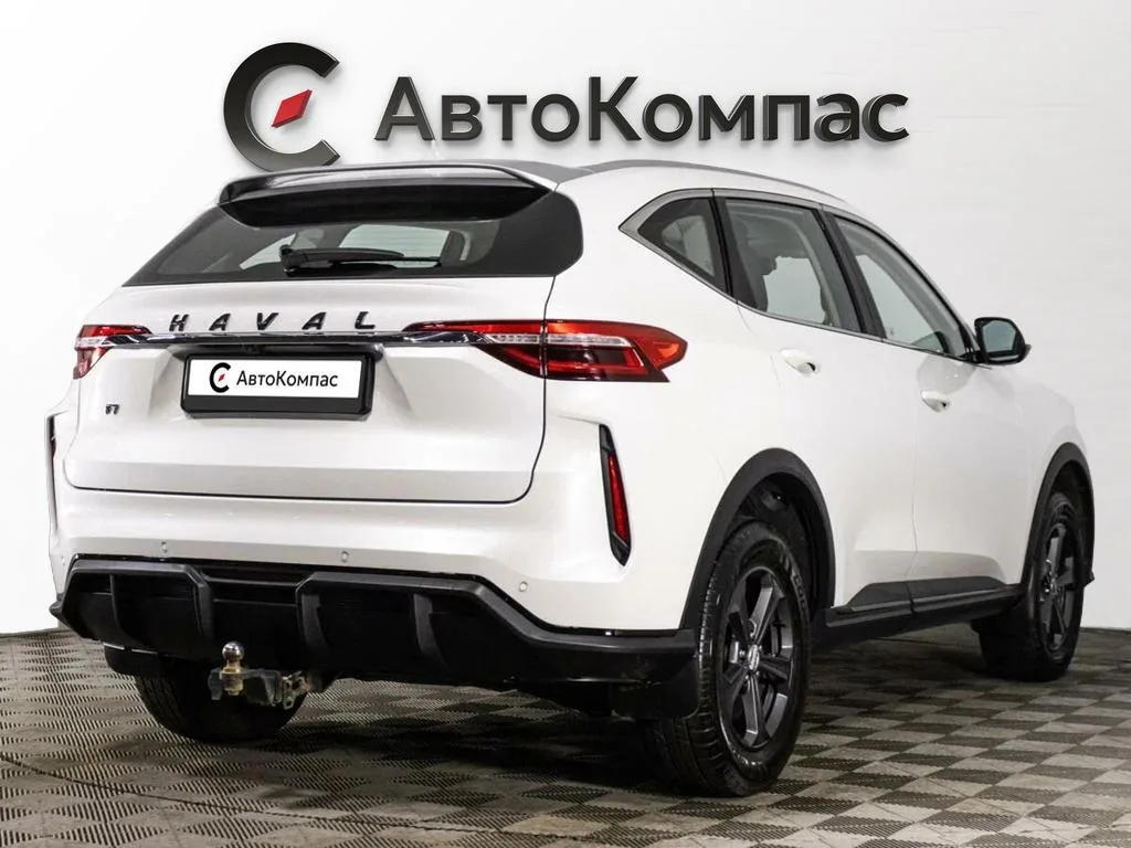 Haval F7
