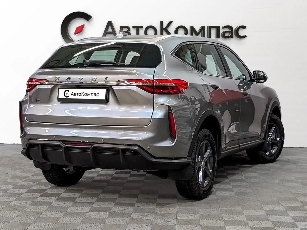 Haval F7