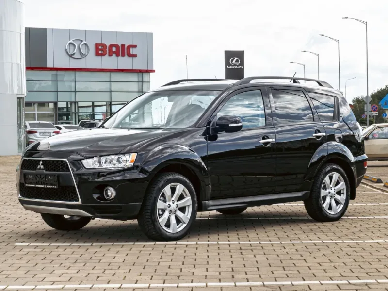 Mitsubishi Outlander 2013