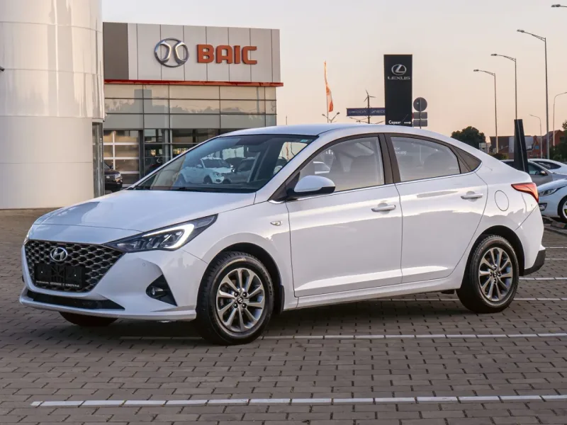 Hyundai Solaris 2022