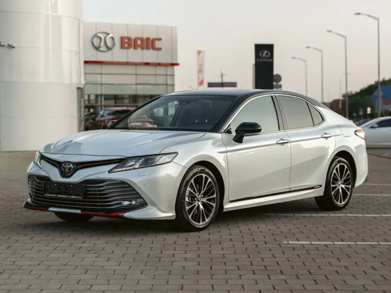 Toyota Camry 2021
