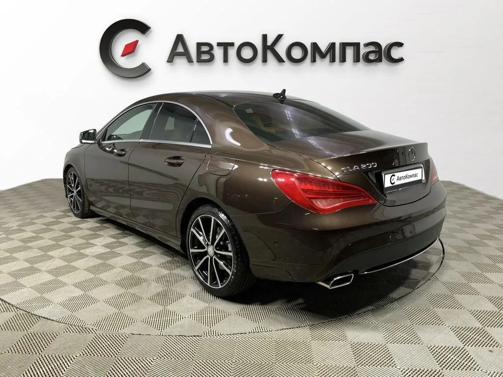 Mercedes-Benz CLA
