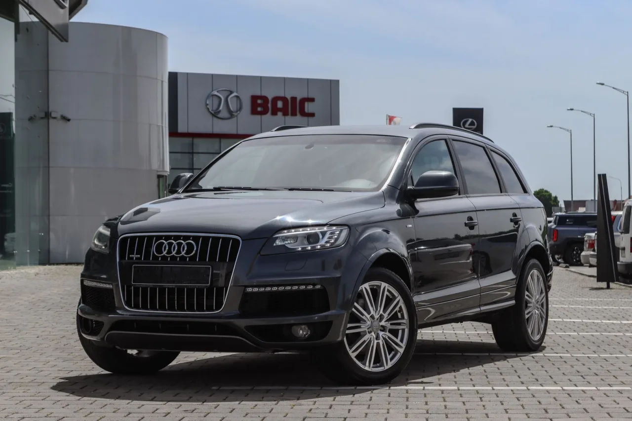 Audi Q7