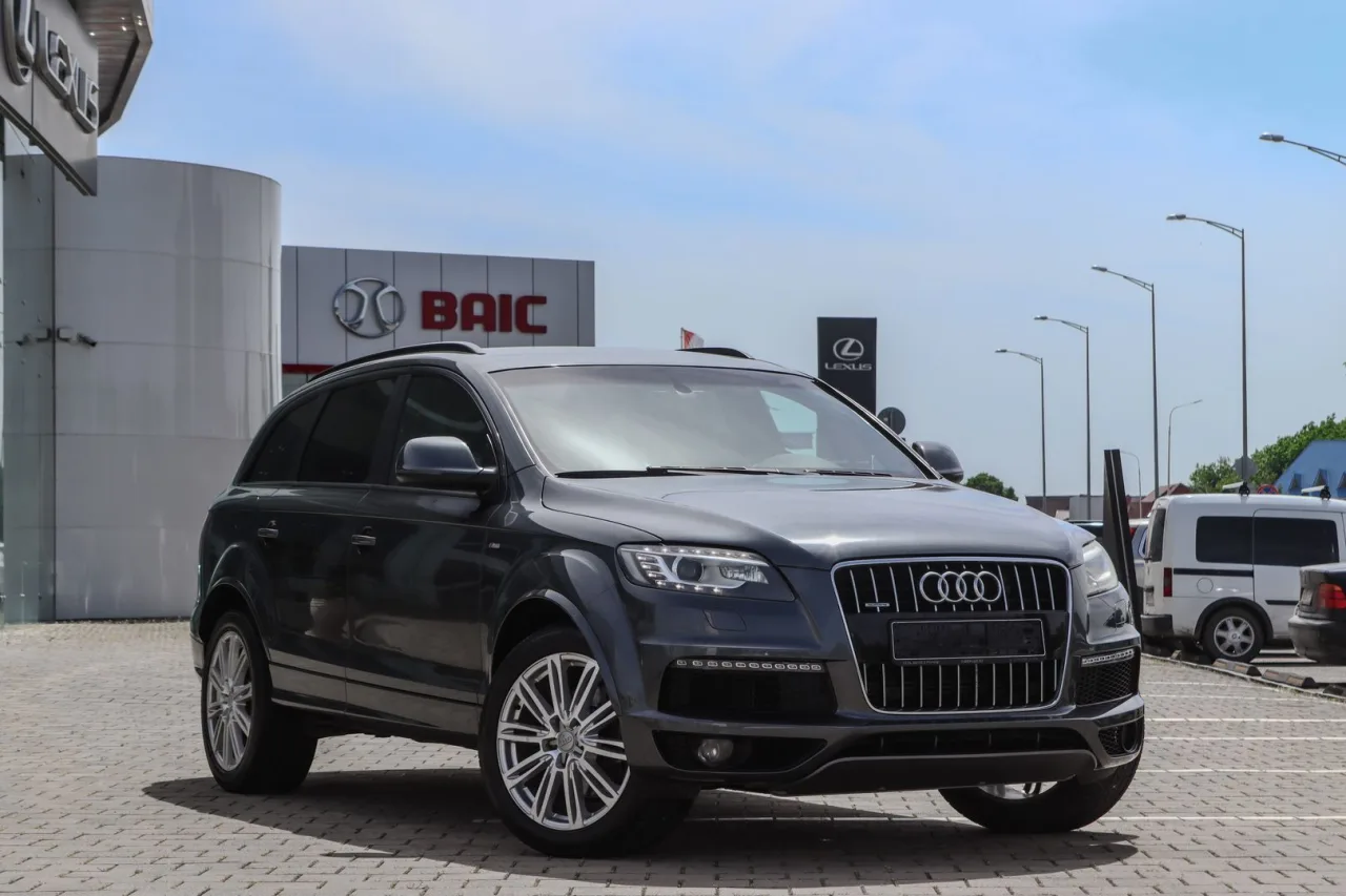 Audi Q7