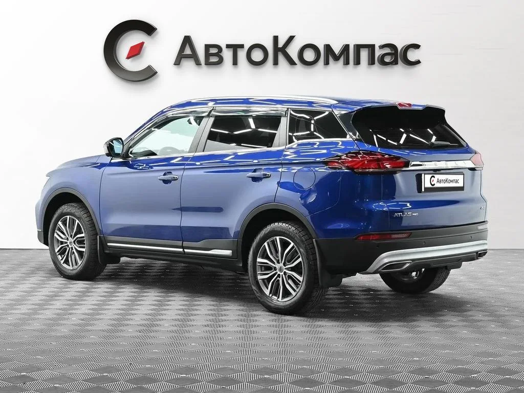 Geely Atlas Pro