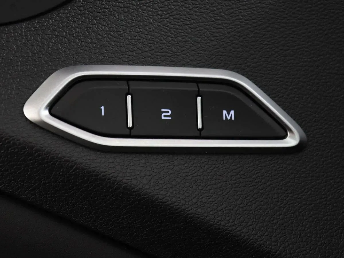 Geely Tugella
