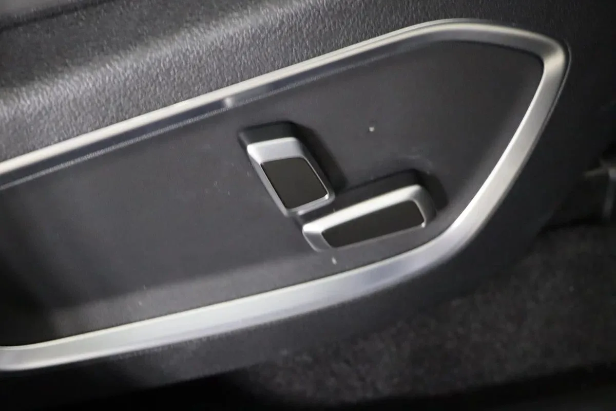 Geely Tugella