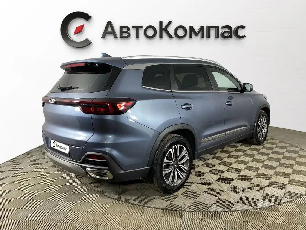 Chery Tiggo 8